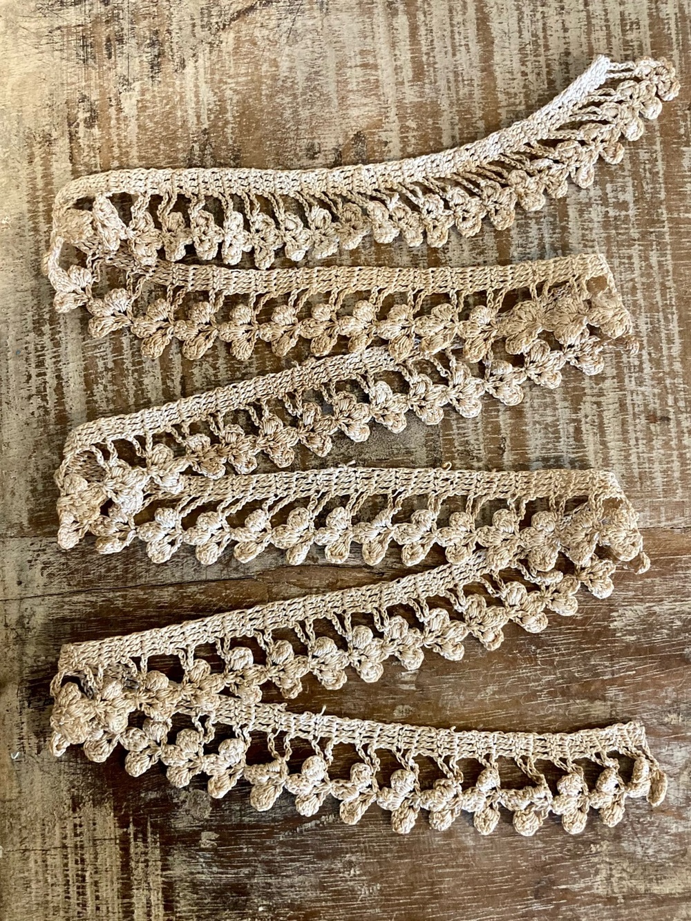Vintage Crochet Trim Lace - Beige & Brown 39”
